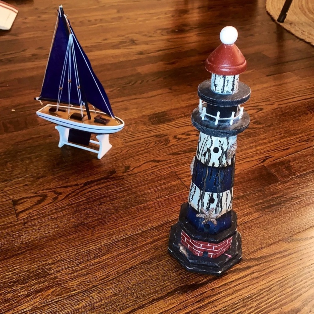 vintage light house accent piece